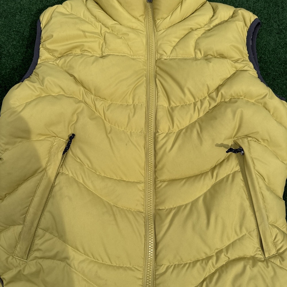 REI Co-Op Woman's Size XS Yellow Quantum Quilted Down Puffer Vest Full‎ Zip - Picture 3 of 9